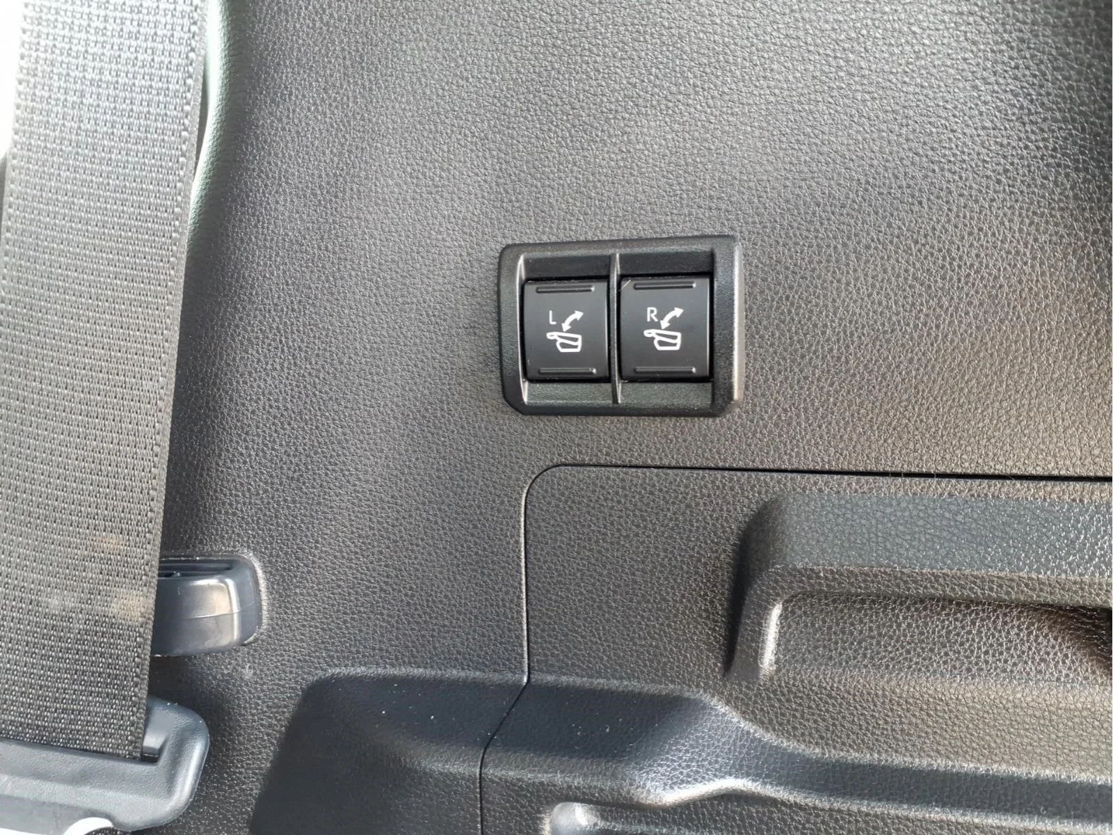 2024 Toyota Sequoia Limited - Photo 10