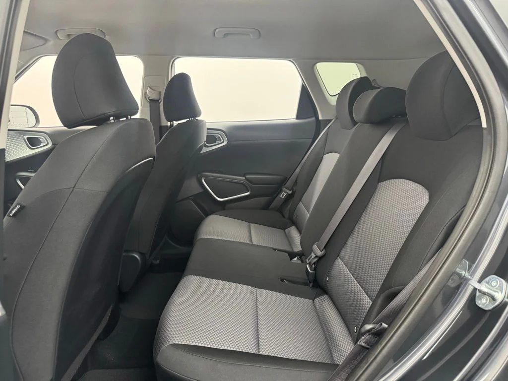Used 2023 Gravity Gray Kia LX image 34
