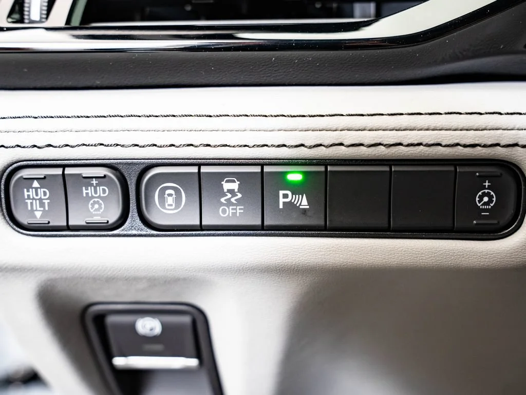 New 2026 Solar Silver Metallic Acura Advance Package image 27
