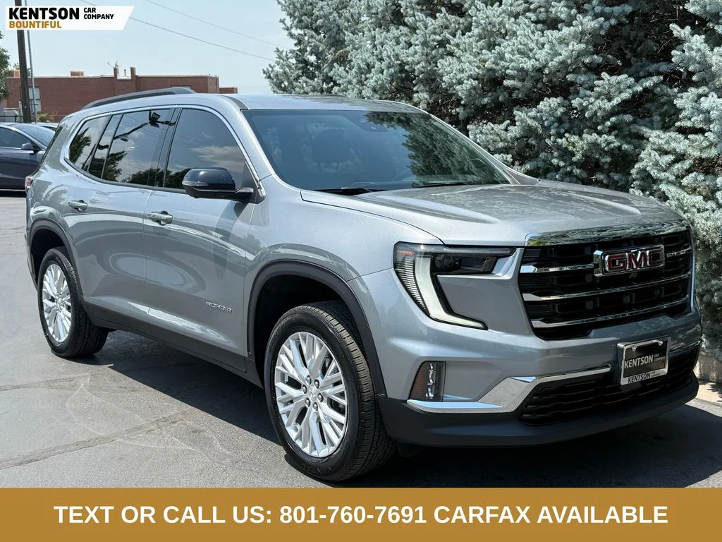 Used 2025 Gray GMC Elevation image 13