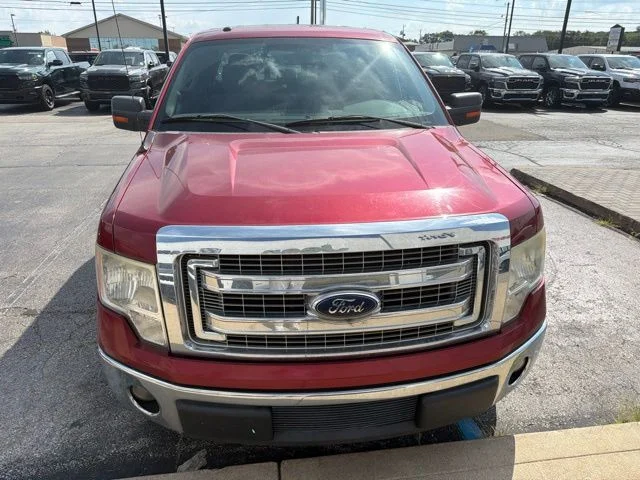 Used 2013 Red Ford XLT image 13