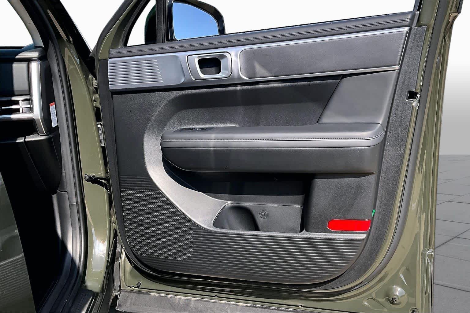 Certified Used 2024 Rockwood Green Hyundai SEL image 22