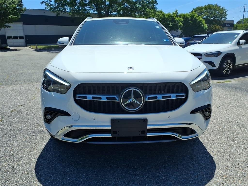 Used 2025 Polar White Mercedes-Benz GLA 250 image 34