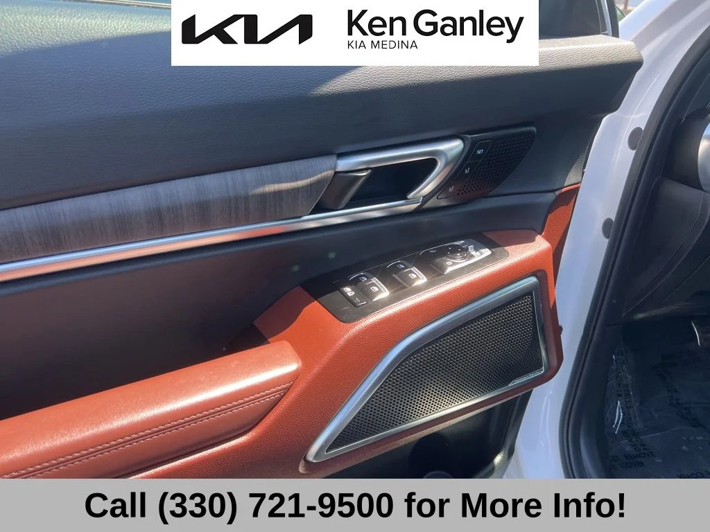 Certified Used 2024 White Kia SX image 27