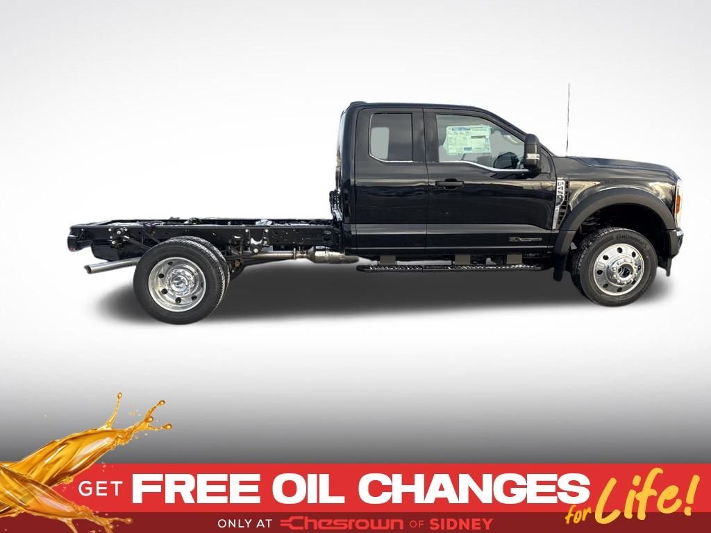 New 2026 Agate Black Metallic Ford F-450® XLT image 8