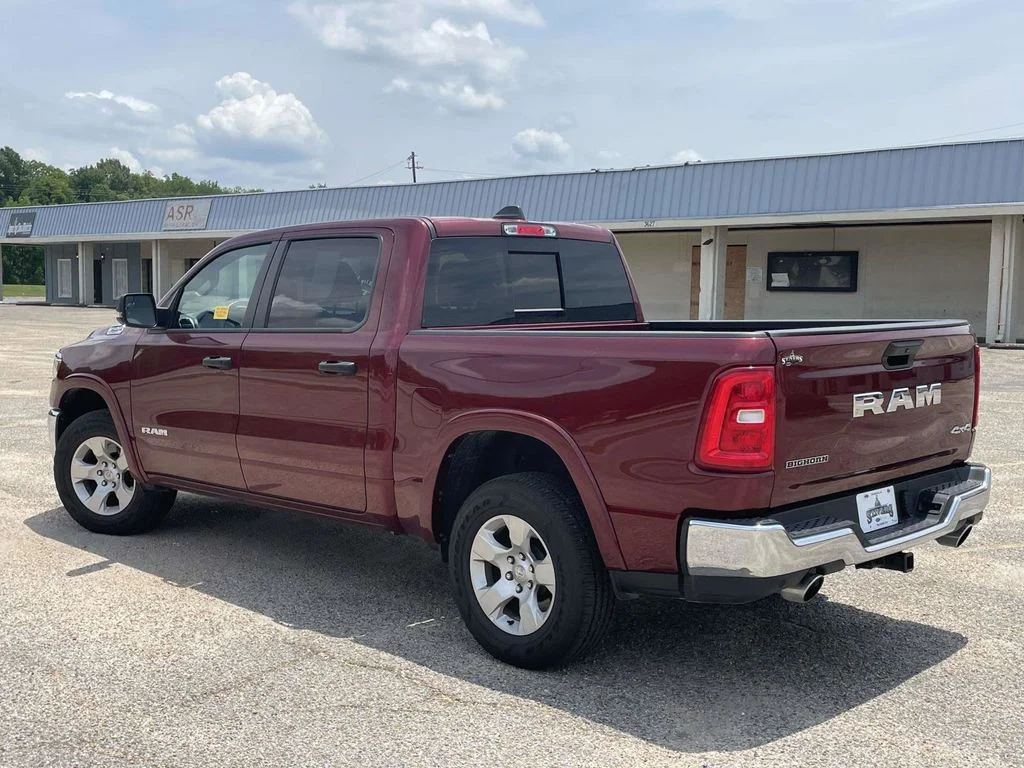 Used 2025 Delmonico Red Pearlcoat Ram Big Horn/Lone Star image 5