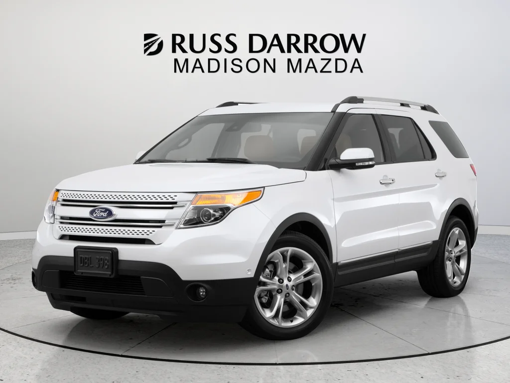 Used 2015 White Ford Limited image 10