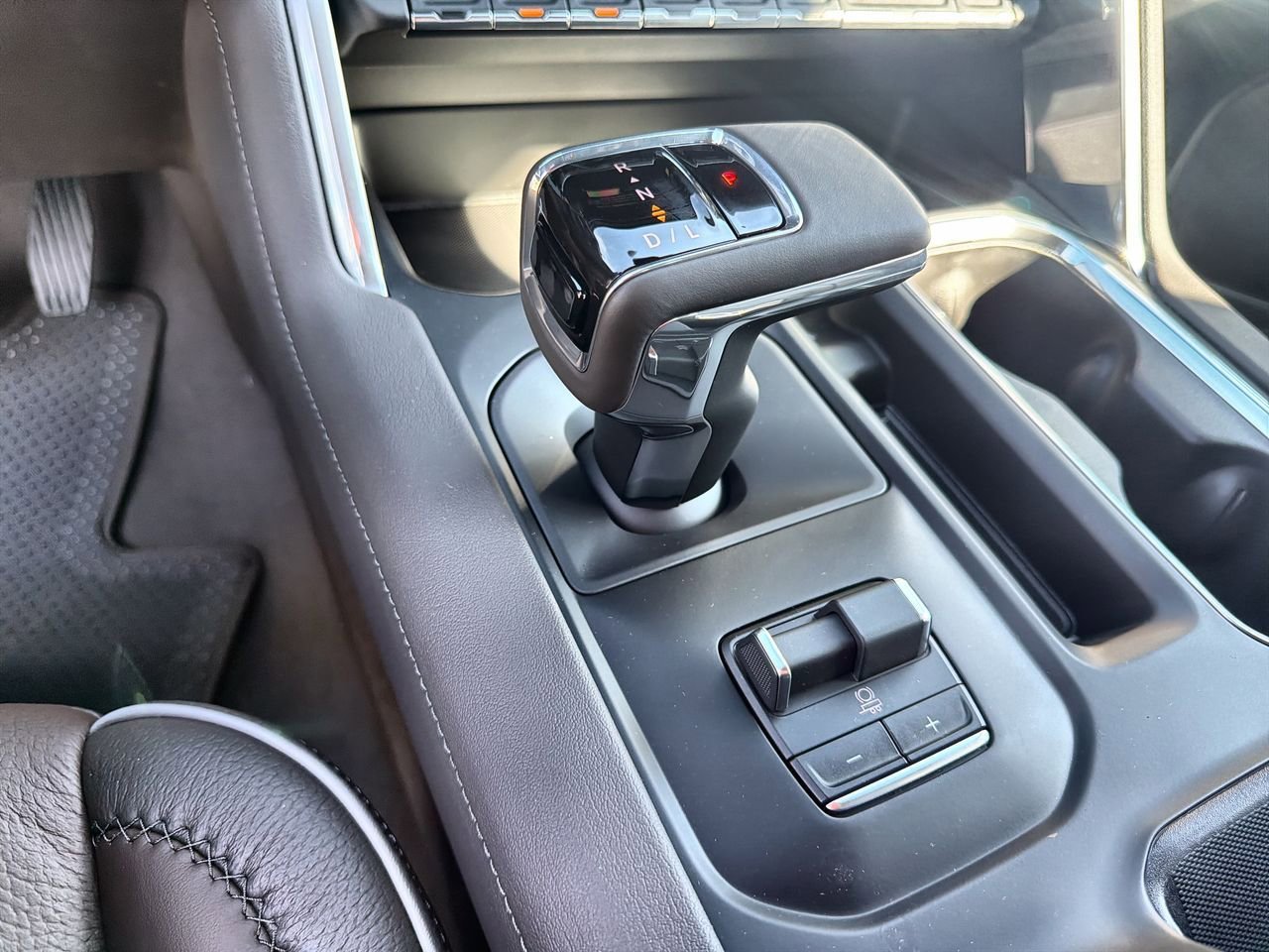 New 2026 Glacier White Tricoat GMC Denali image 14