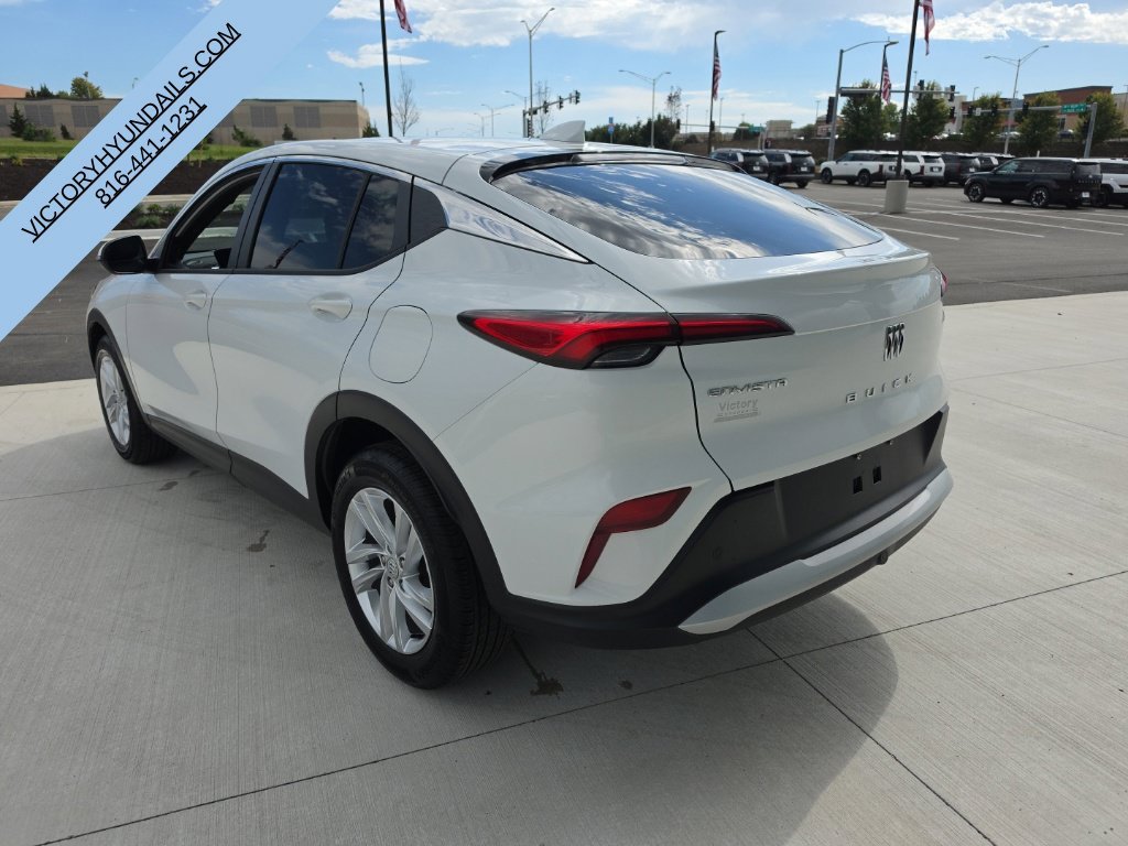 Used 2026 White Buick Preferred image 3