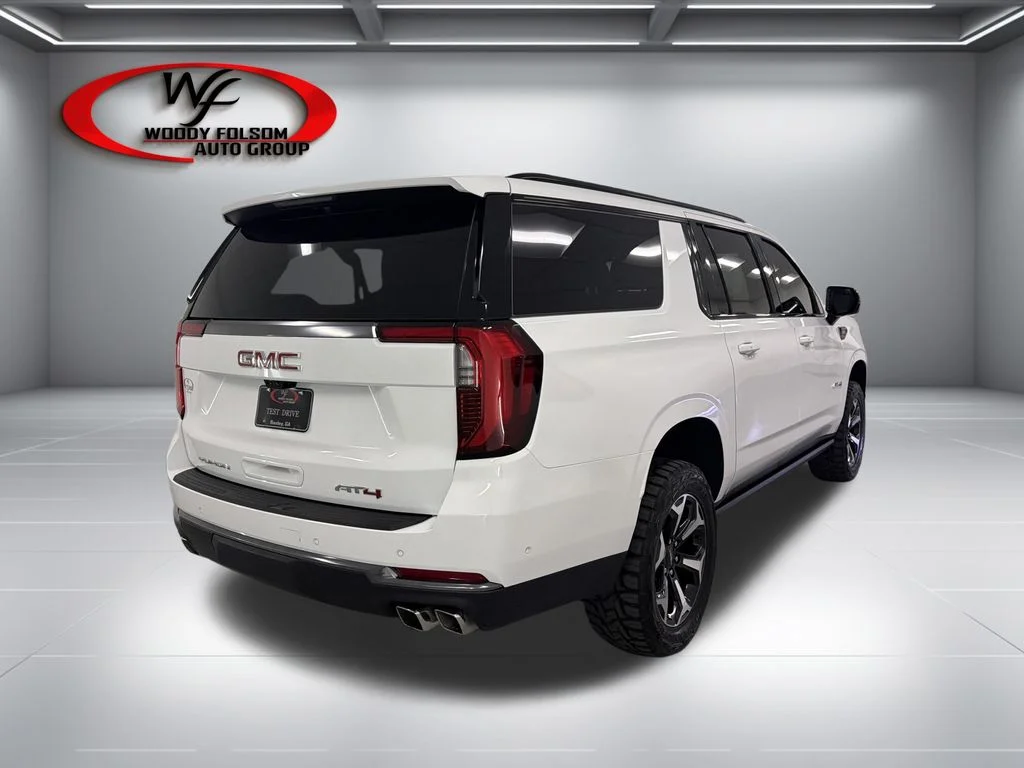 Used 2026 White GMC AT4 image 6