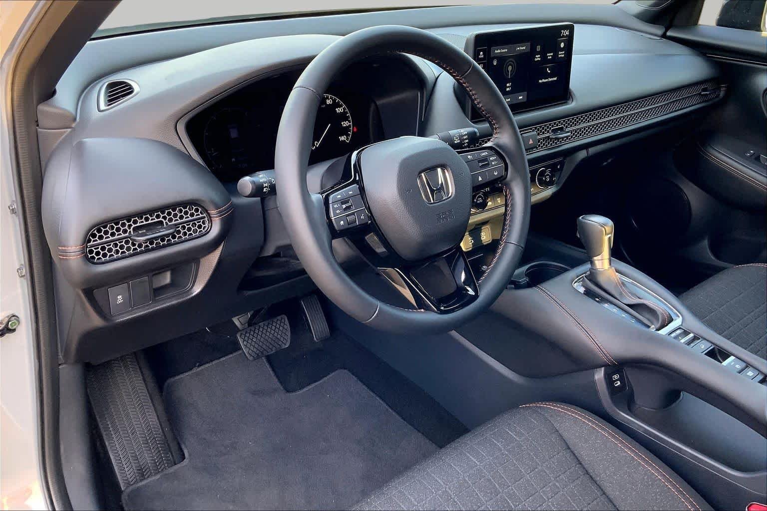 Used 2026 Urban Gray Pearl Honda Sport image 18