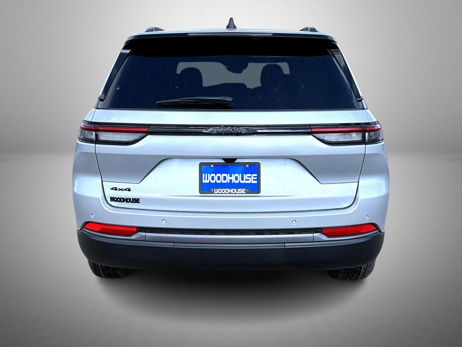 New 2026 Silver Zynith Jeep Altitude image 6