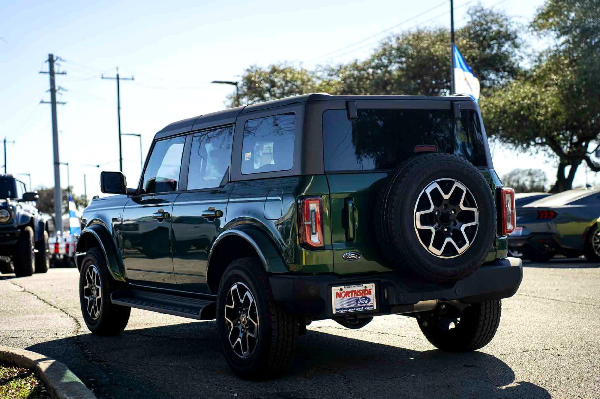 New 2025 Eruption Green Metallic Ford Outer Banks image 5