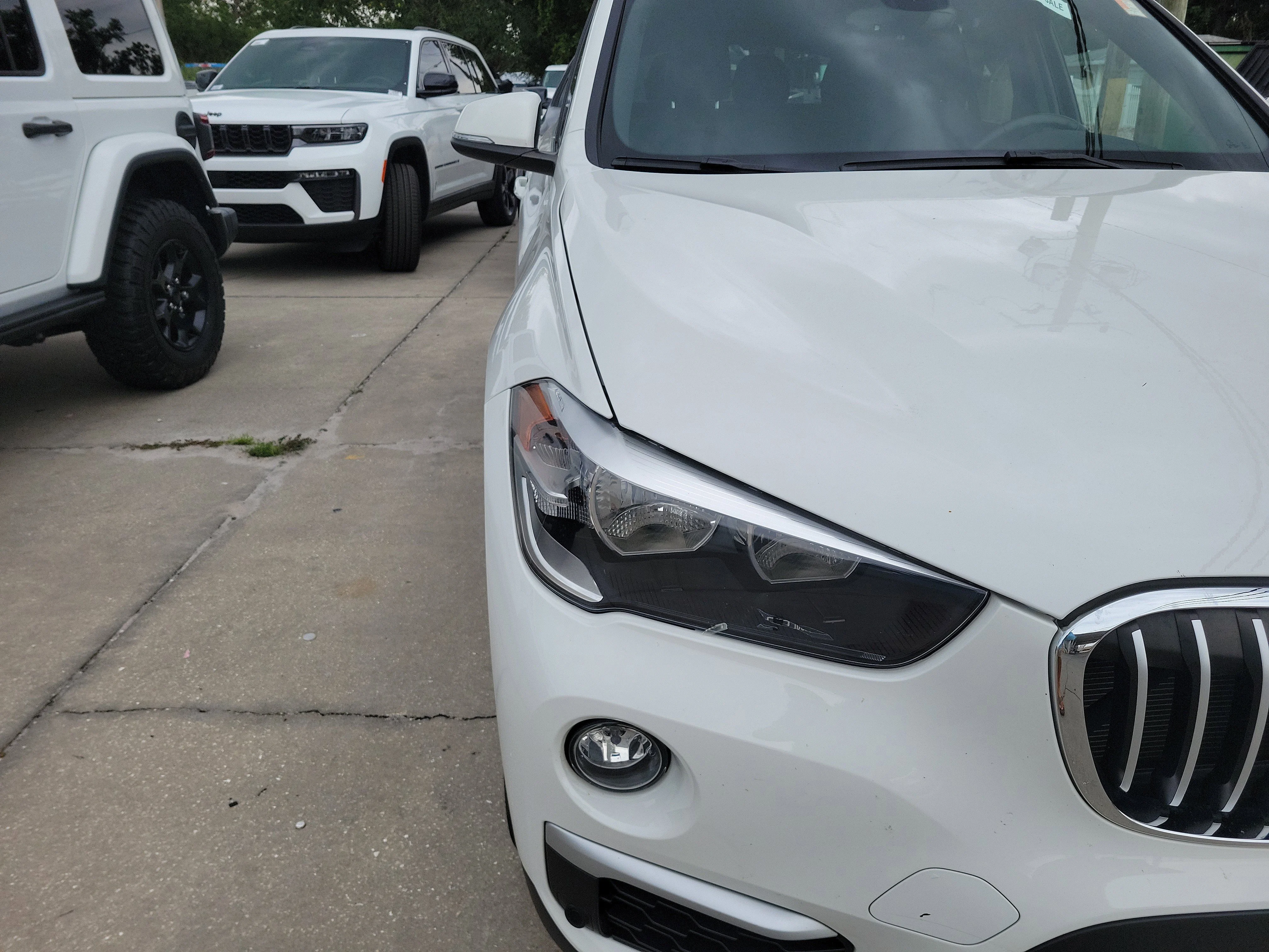 Used 2018 Alpine White BMW sDrive28i image 6