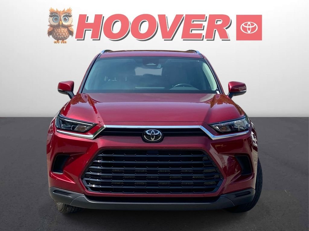 Used 2025 Red Toyota XLE image 3