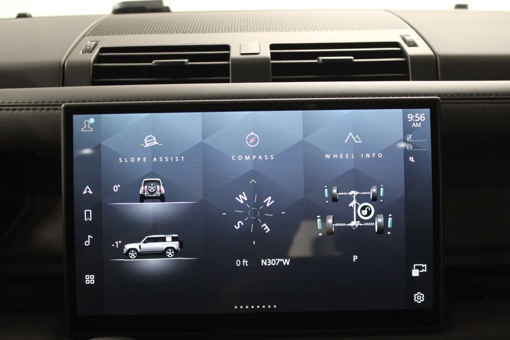Used 2025 Black Land Rover S image 29
