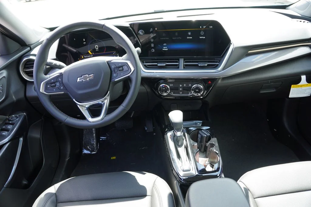 New 2026 Marina Blue Metallic Chevrolet ACTIV image 12