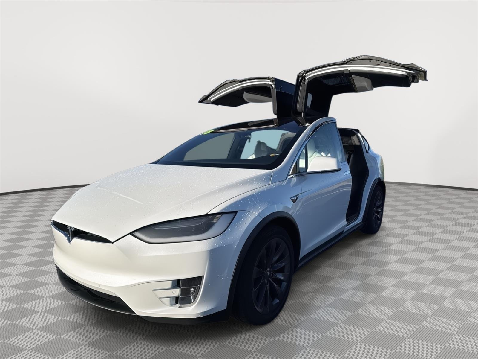 Used 2018 Pearl White Multi-Coat Tesla P100D image 26