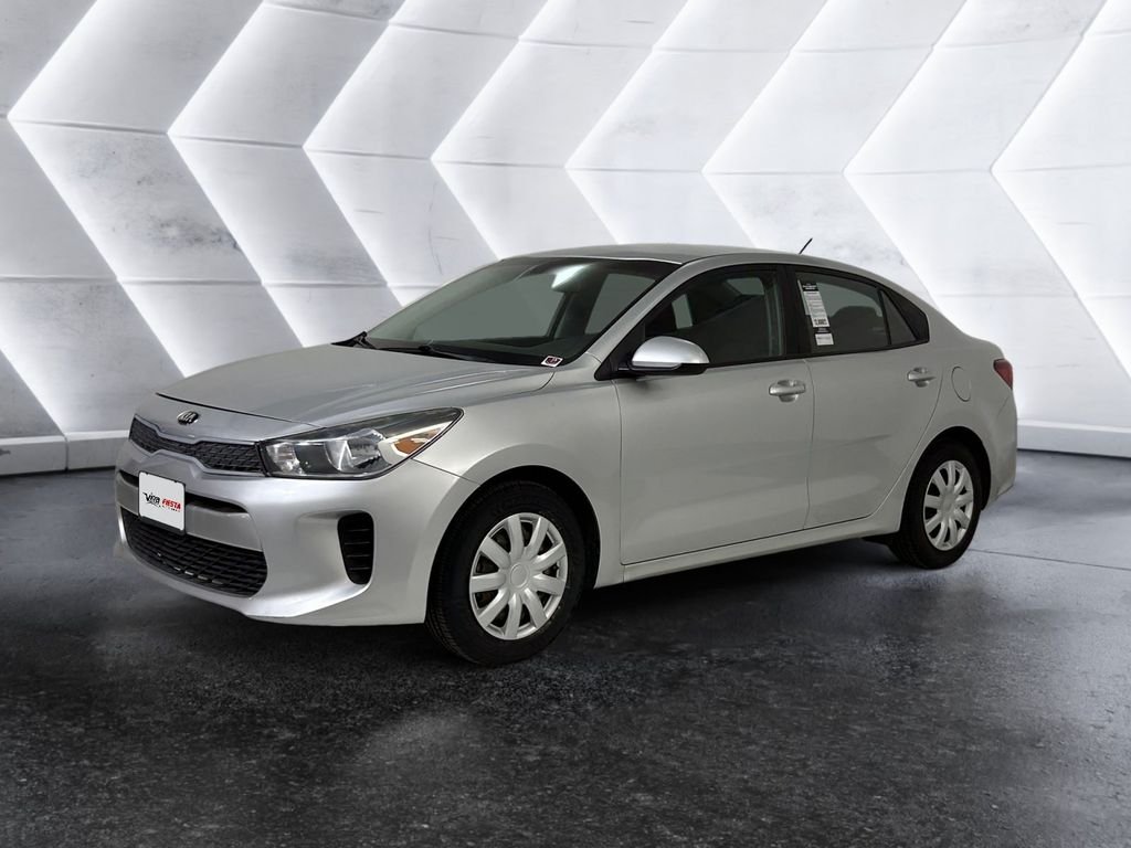 Used 2019 Silver Kia S image 3