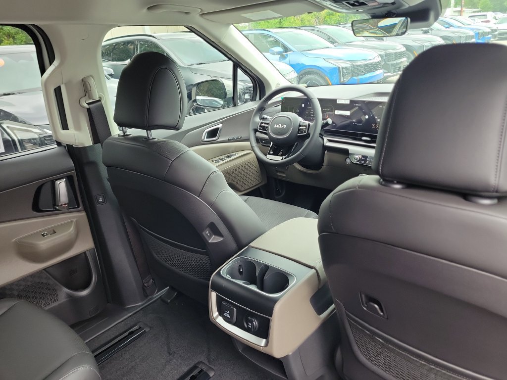 New 2026 Ivory Silver Kia SX image 13