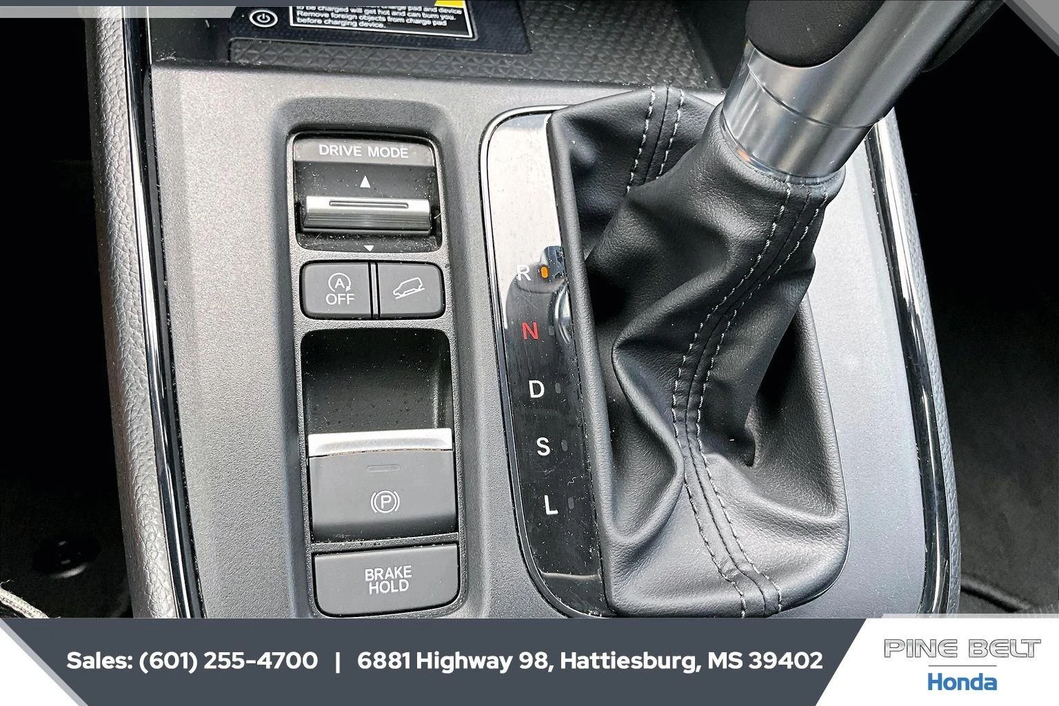 Used 2024 Urban Gray Pearl Honda EX-L image 23