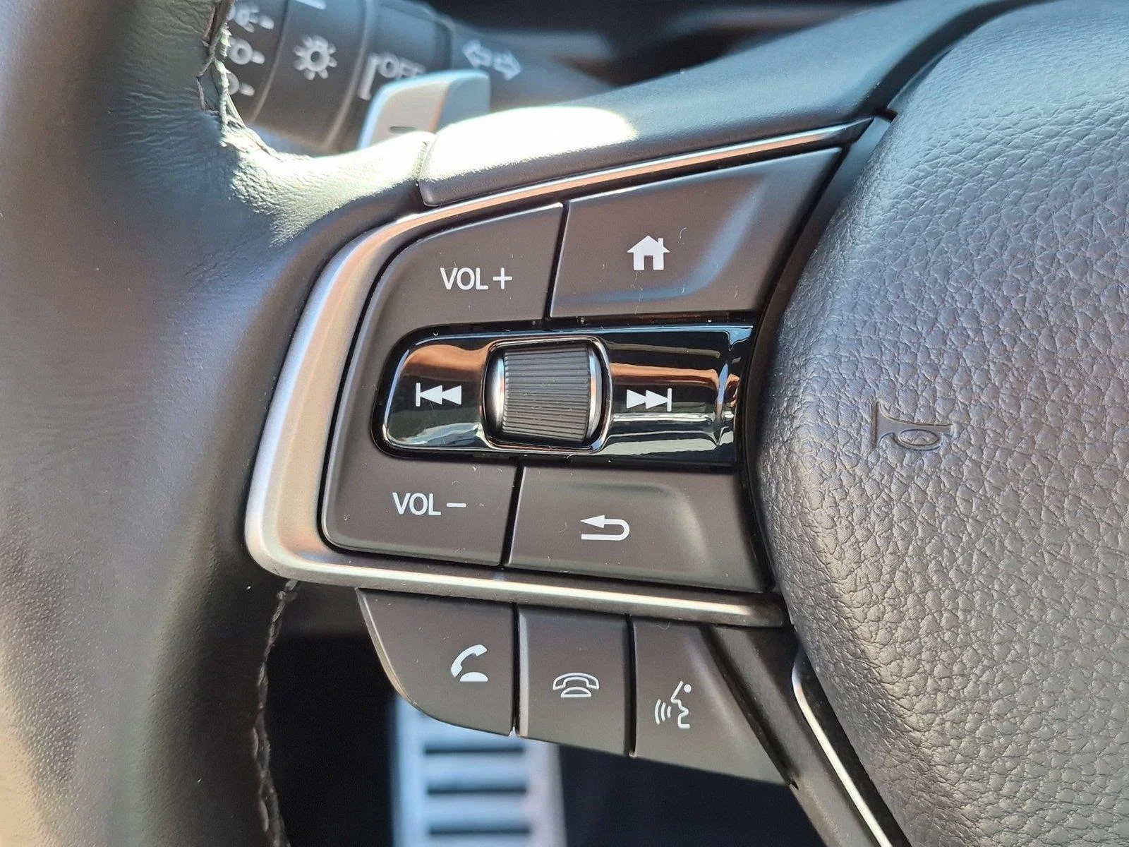 Used 2021 Crystal Black Pearl Honda Sport image 18