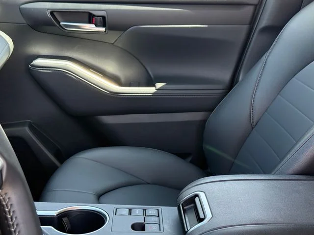 Used 2025 Gray Toyota XLE image 13