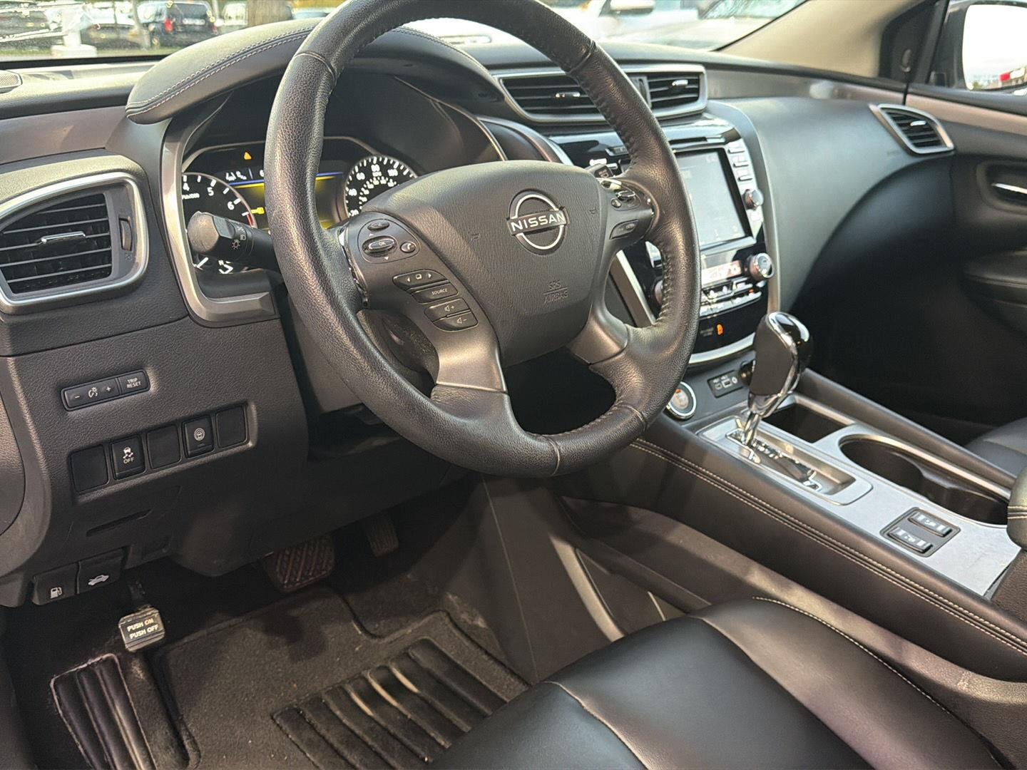 Used 2024 Pearl White Tricoat Nissan SV image 9