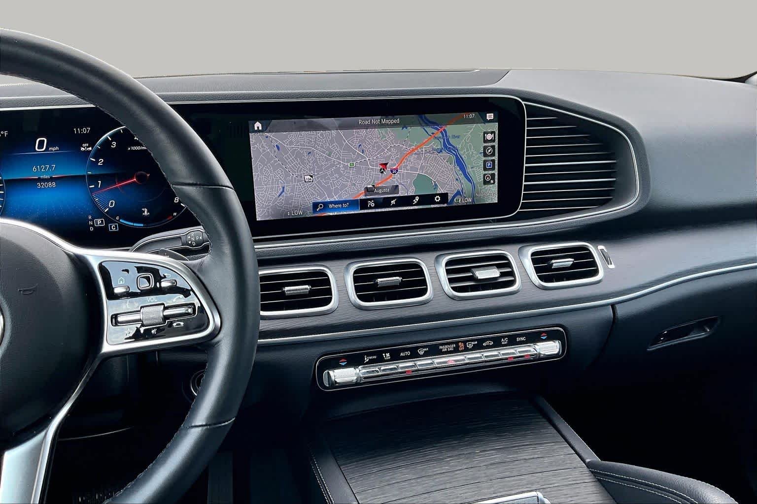 Used 2023 Polar White Mercedes-Benz GLE 350 image 7