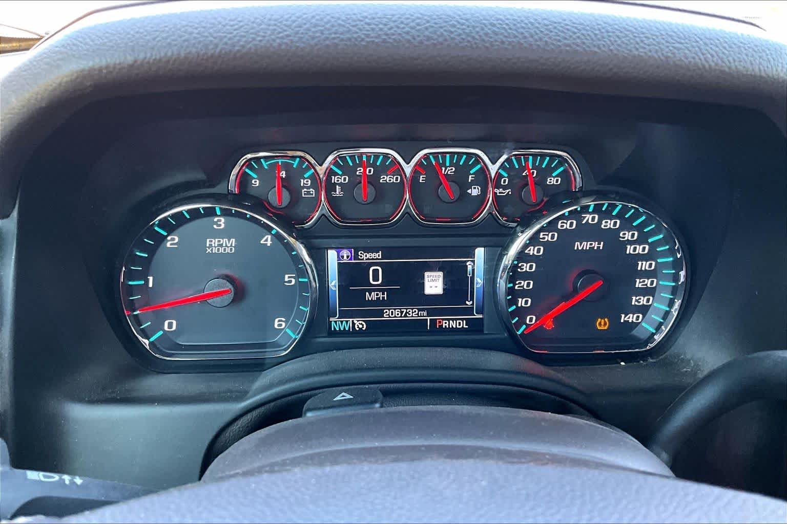 Used 2018 Iridescent Pearl Tricoat Chevrolet LT image 23