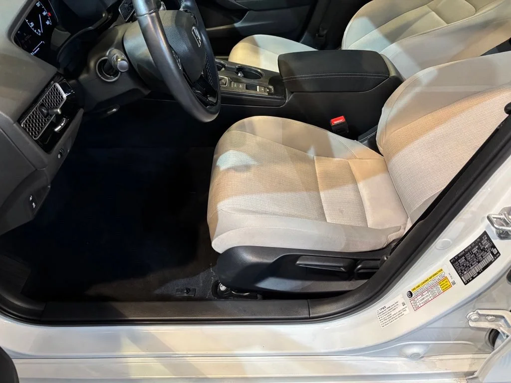 Certified Used 2022 Platinum White Pearl Honda EX image 47