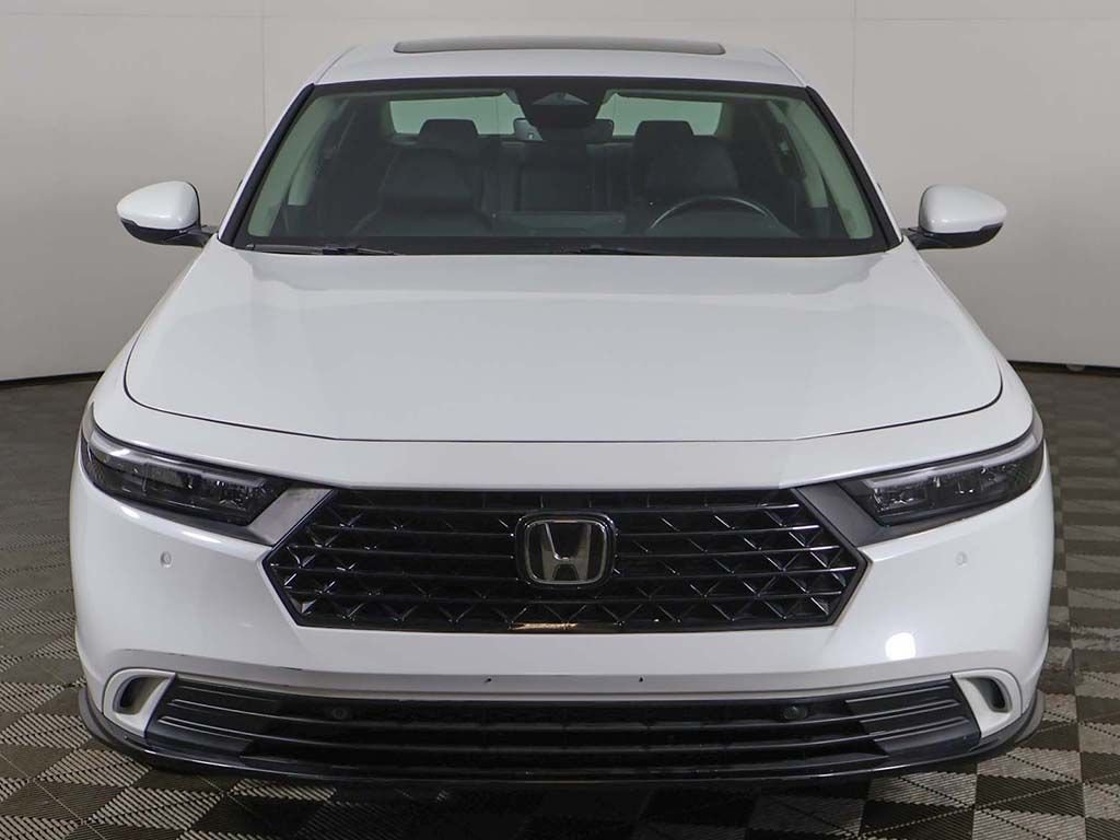 2024 Honda Accord Hybrid EX-L - Photo 11