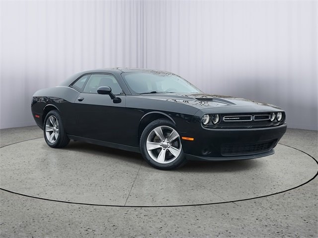 2017 Dodge Challenger SXT