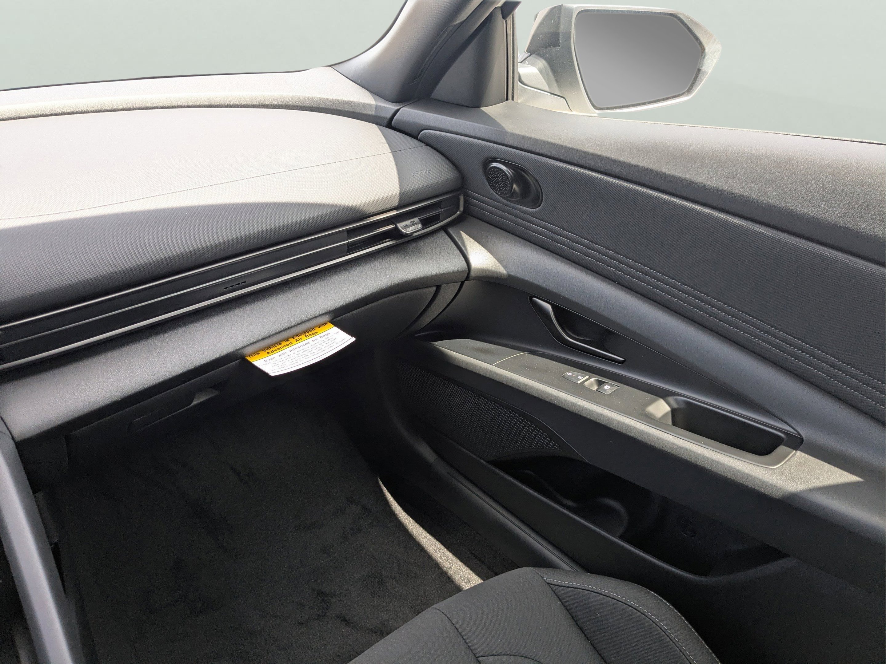 New 2026 Ecotronic Gray Hyundai SEL Sport Premium image 18