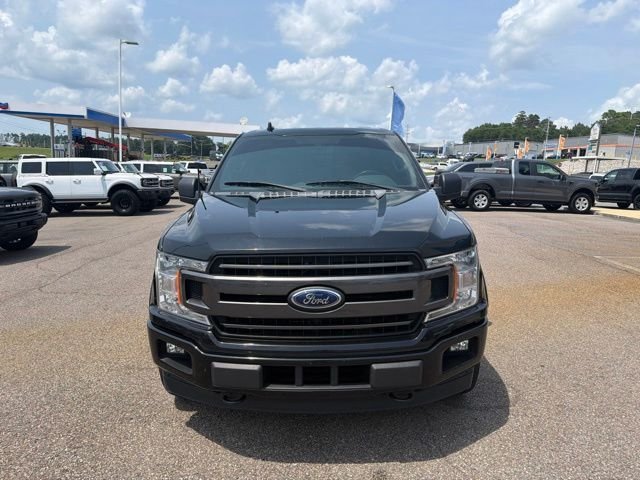 Used 2018 Black Ford XLT image 2