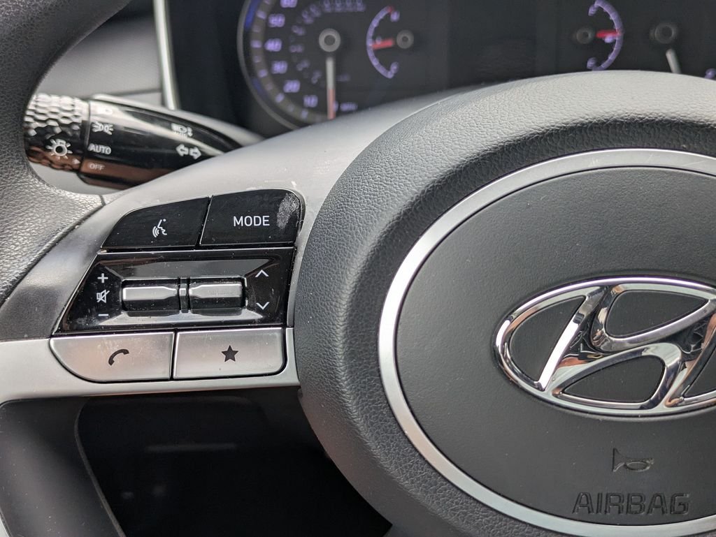 Used 2024 Gray Hyundai SEL image 13