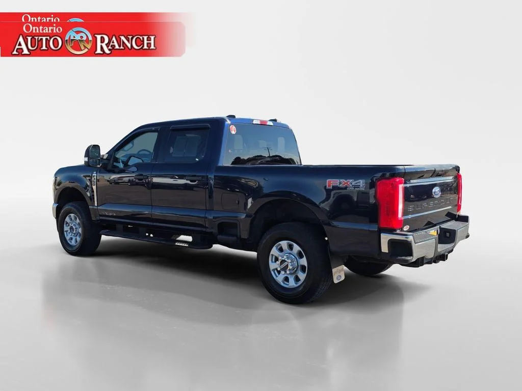 Used 2023 Antimatter Blue Metallic Ford XLT image 3