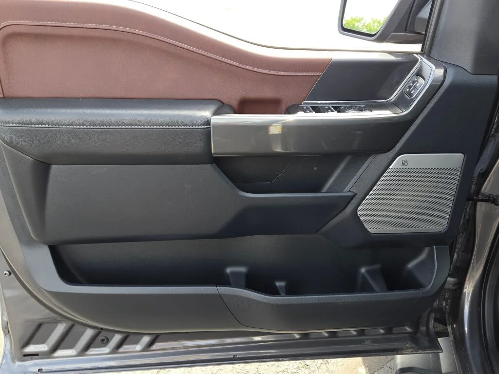 Used 2023 Gray Ford Lariat image 22