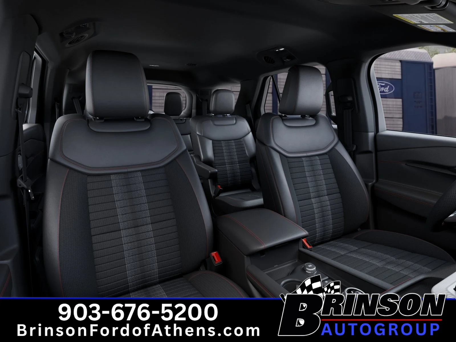 New 2027 Star White Metallic Tri-Coat Ford ST-Line image 10