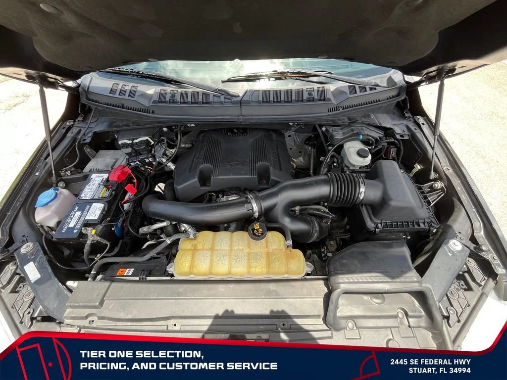 Used 2019 Black Ford LARIAT image 23