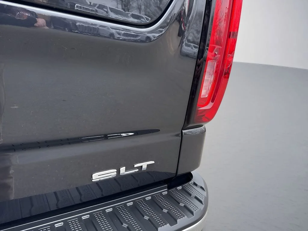 Used 2026 Titanium Rush Metallic GMC SLT image 37