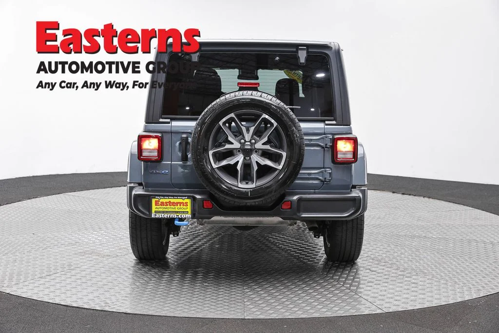 Used 2024 Gray Jeep Sport S 4xe image 6