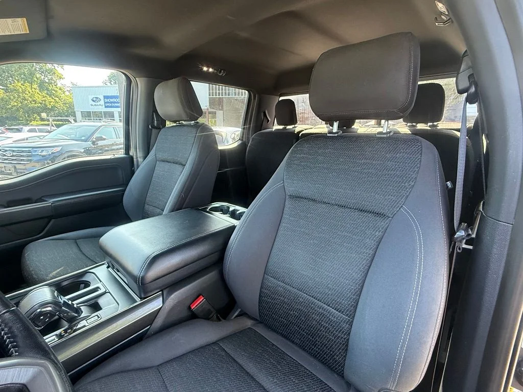 Used 2021 Gray Ford XLT image 23