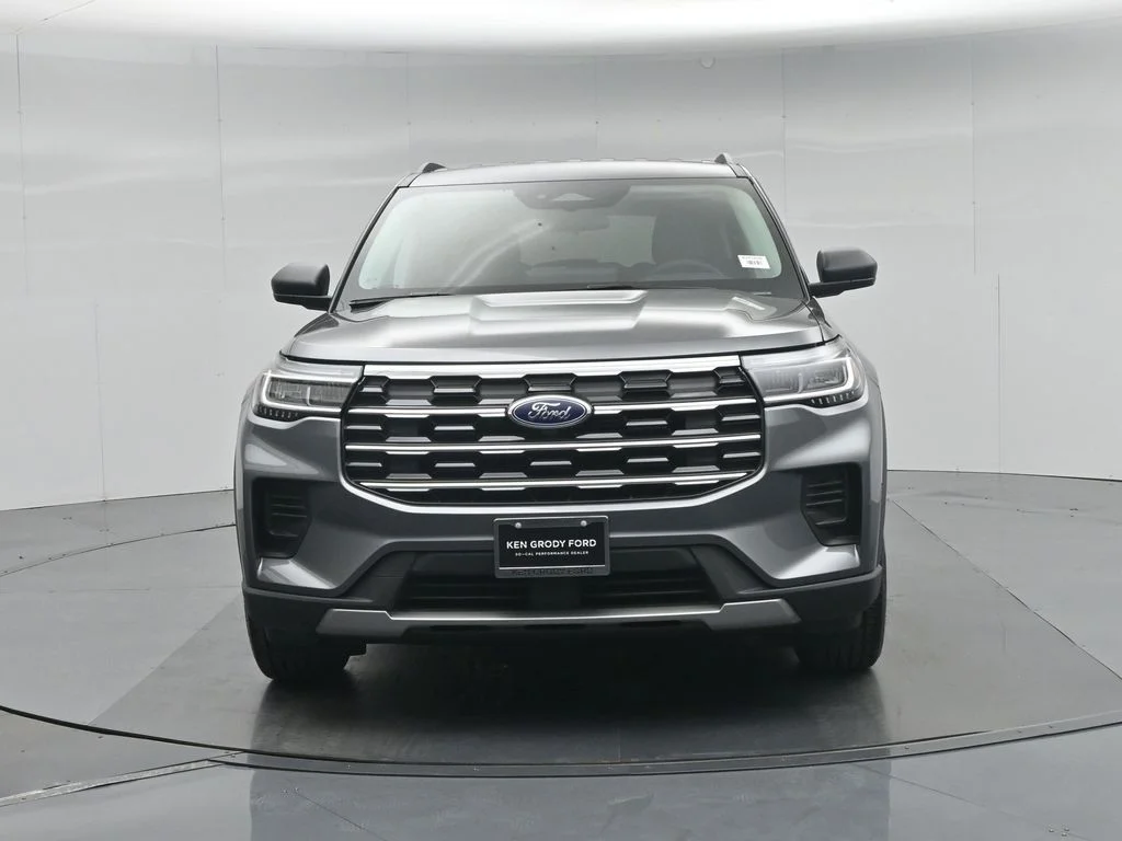 New 2026 Gray Ford Active image 24