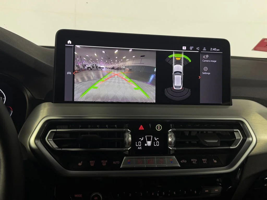 Certified Used 2025 Black BMW xDrive30i image 19