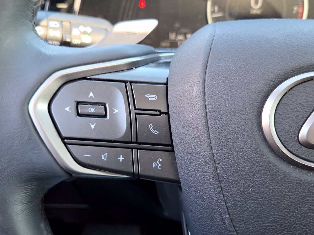 Certified Used 2023 EMINENT WHITE PEARL Lexus 250 Premium image 19