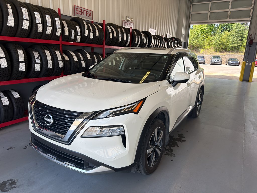2023 Nissan Rogue Platinum AWD's photo