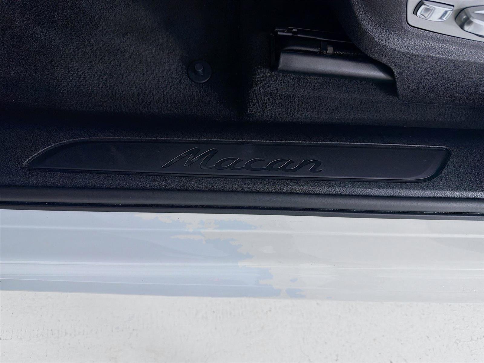 Used 2025 White Porsche  image 10
