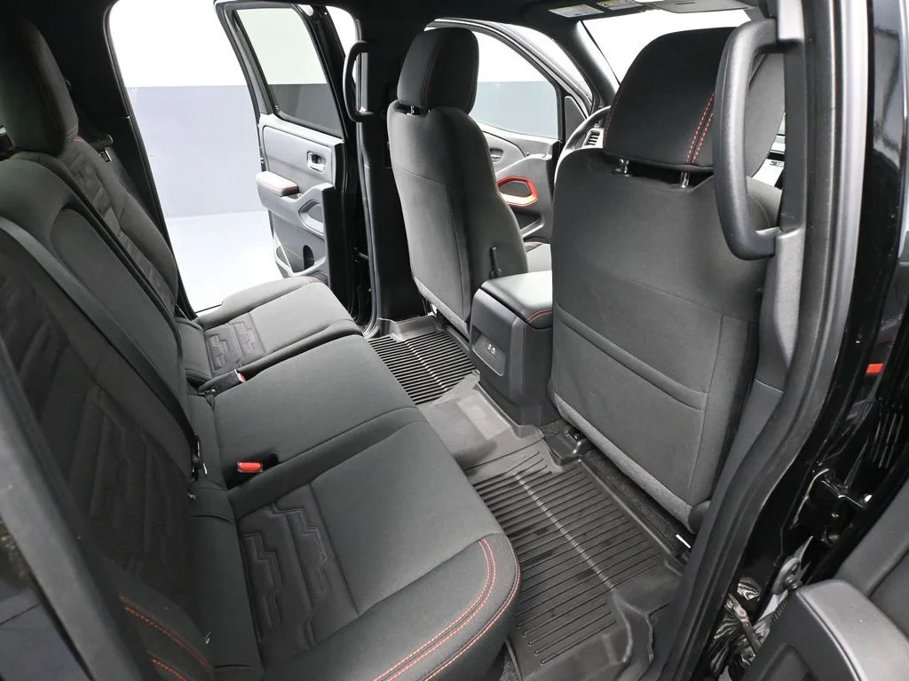 Used 2023 Black Nissan PRO-4X image 41