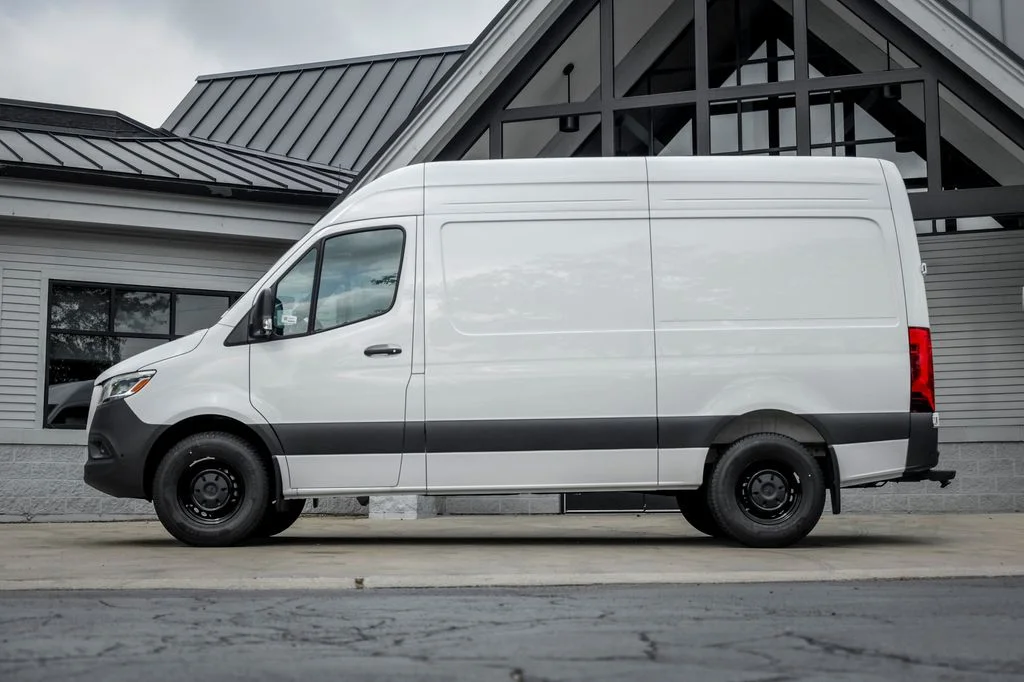 New 2026 Arctic White Mercedes-Benz Cargo 144 WB image 3